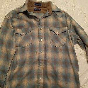 Men's pearl snap long sleeve shirt.